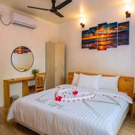 Finolhu Dhigurah Hotel Dhigurah  Exterior photo