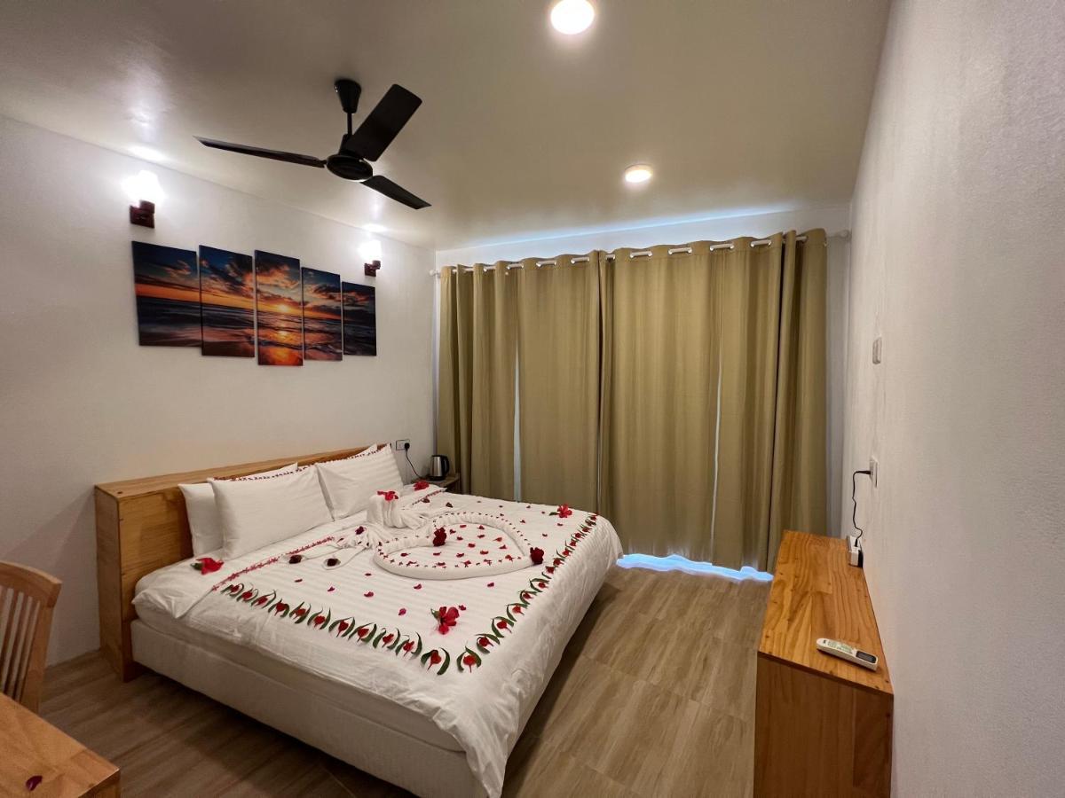Finolhu Dhigurah Hotel Dhigurah  Exterior photo