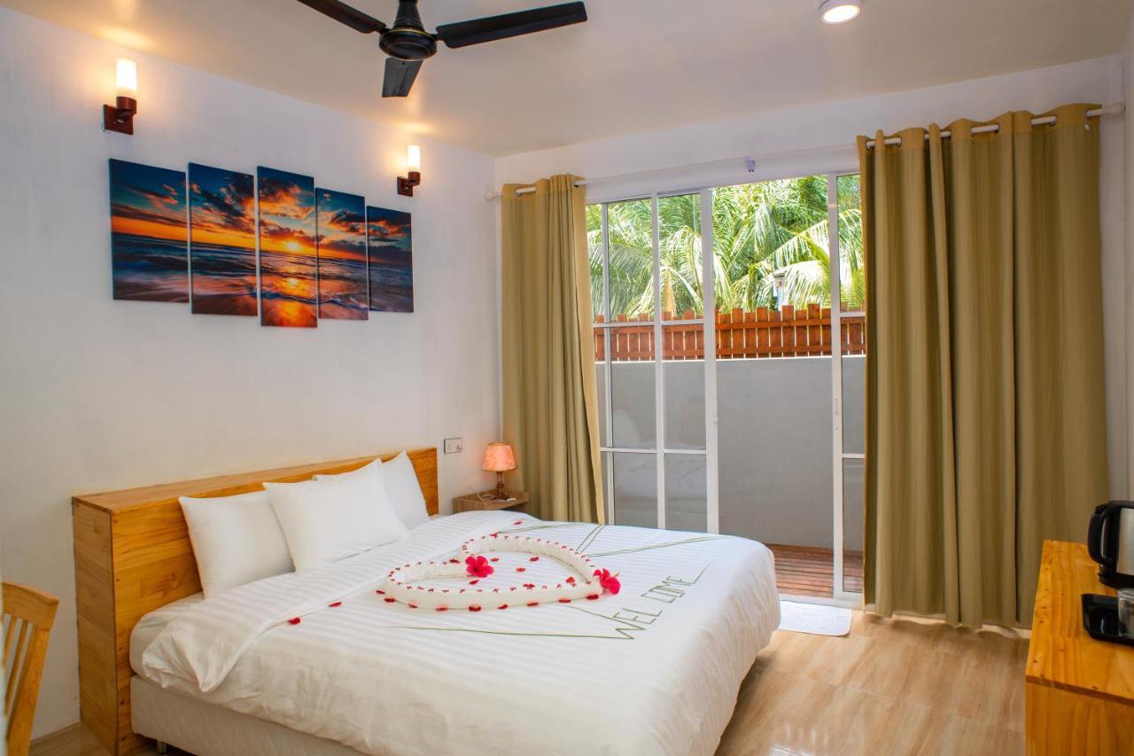 Finolhu Dhigurah Hotel Dhigurah  Exterior photo